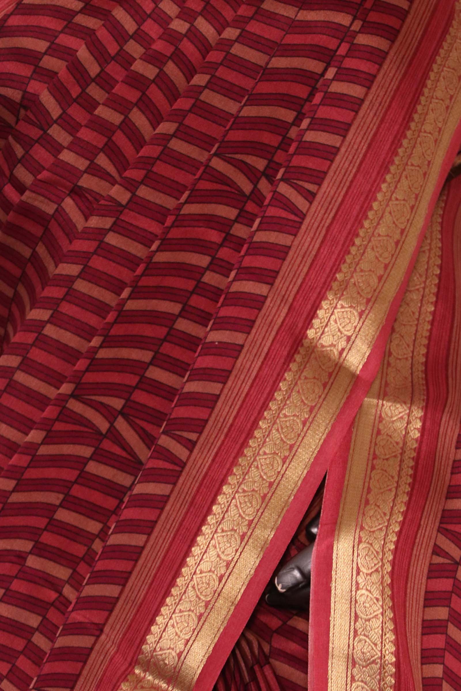 Pure Floral Zari Crepe Silk Saree AL206171